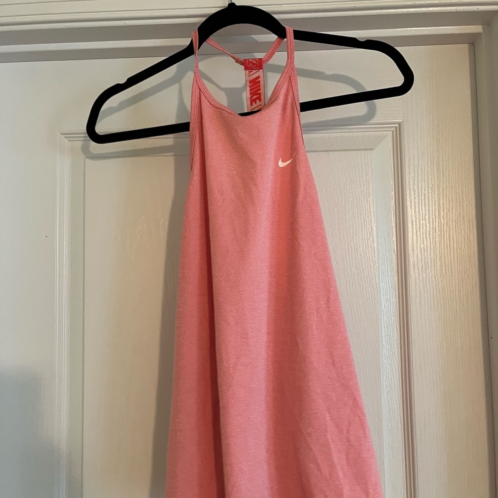 Nike Coral Athletic Tank